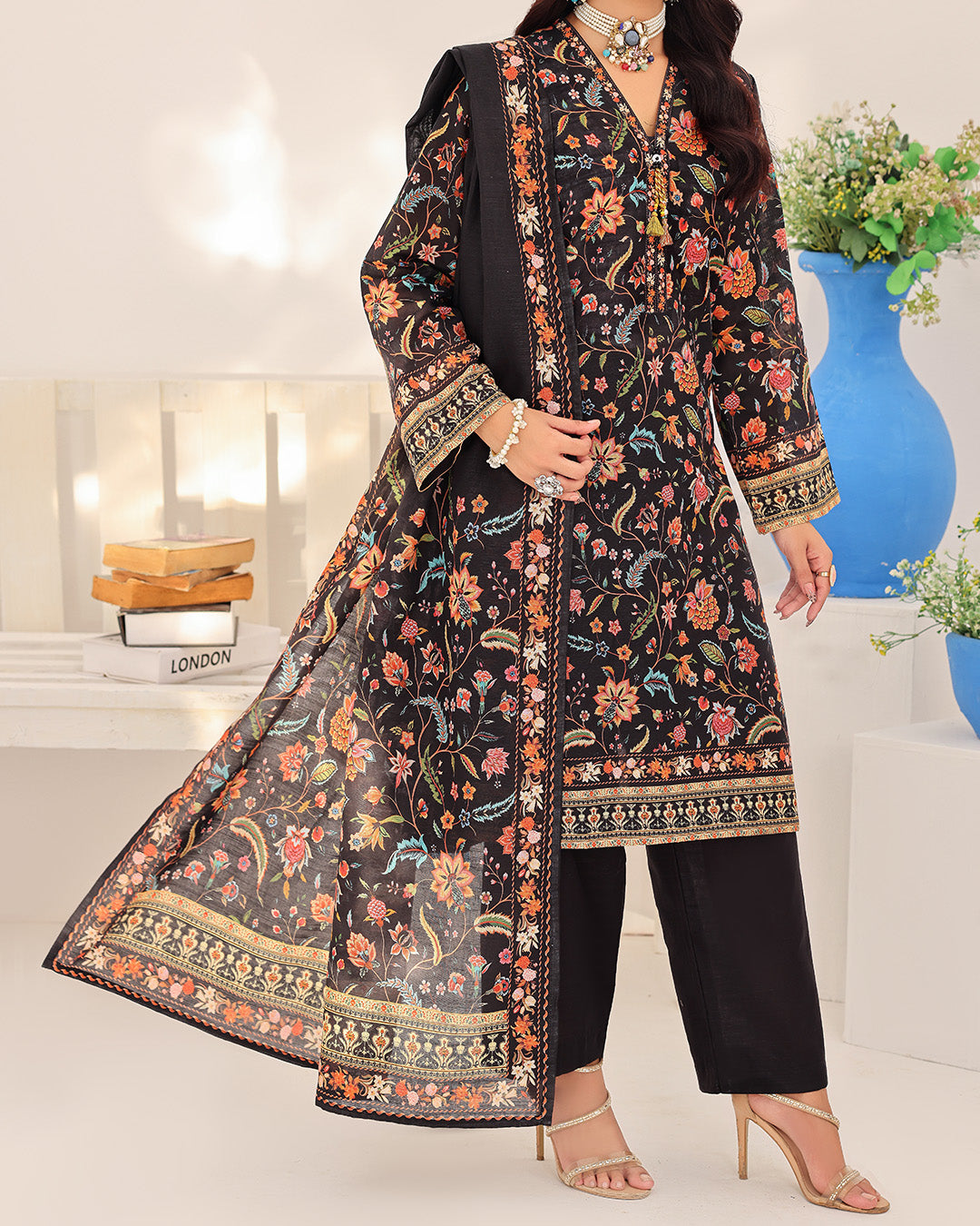 Shahkar Printed 3 Pcs Unstitch Khaddar D-1012