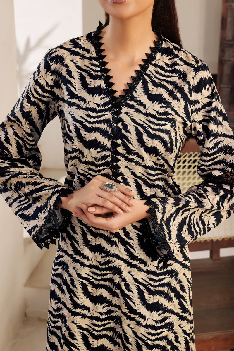 Aiza Momina Coords D-8142