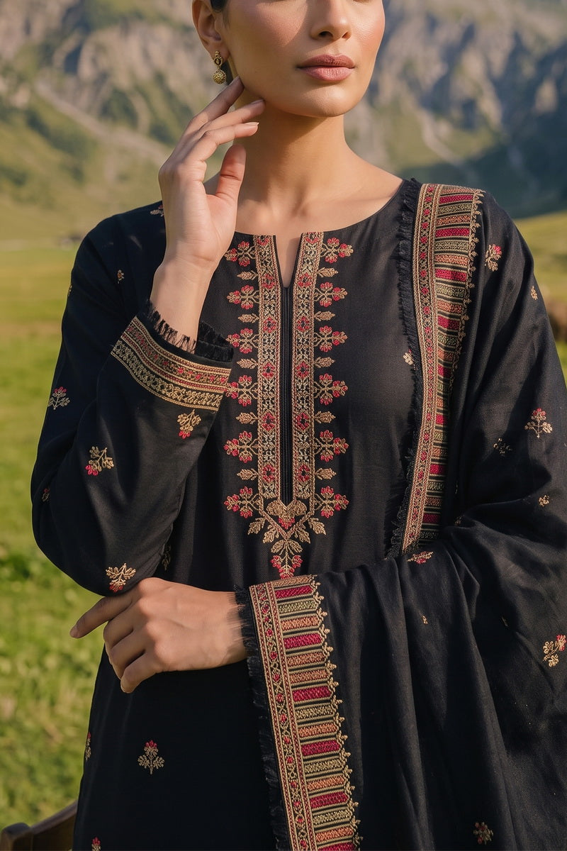 Miraas Unstitch Emb Khaddar D-691