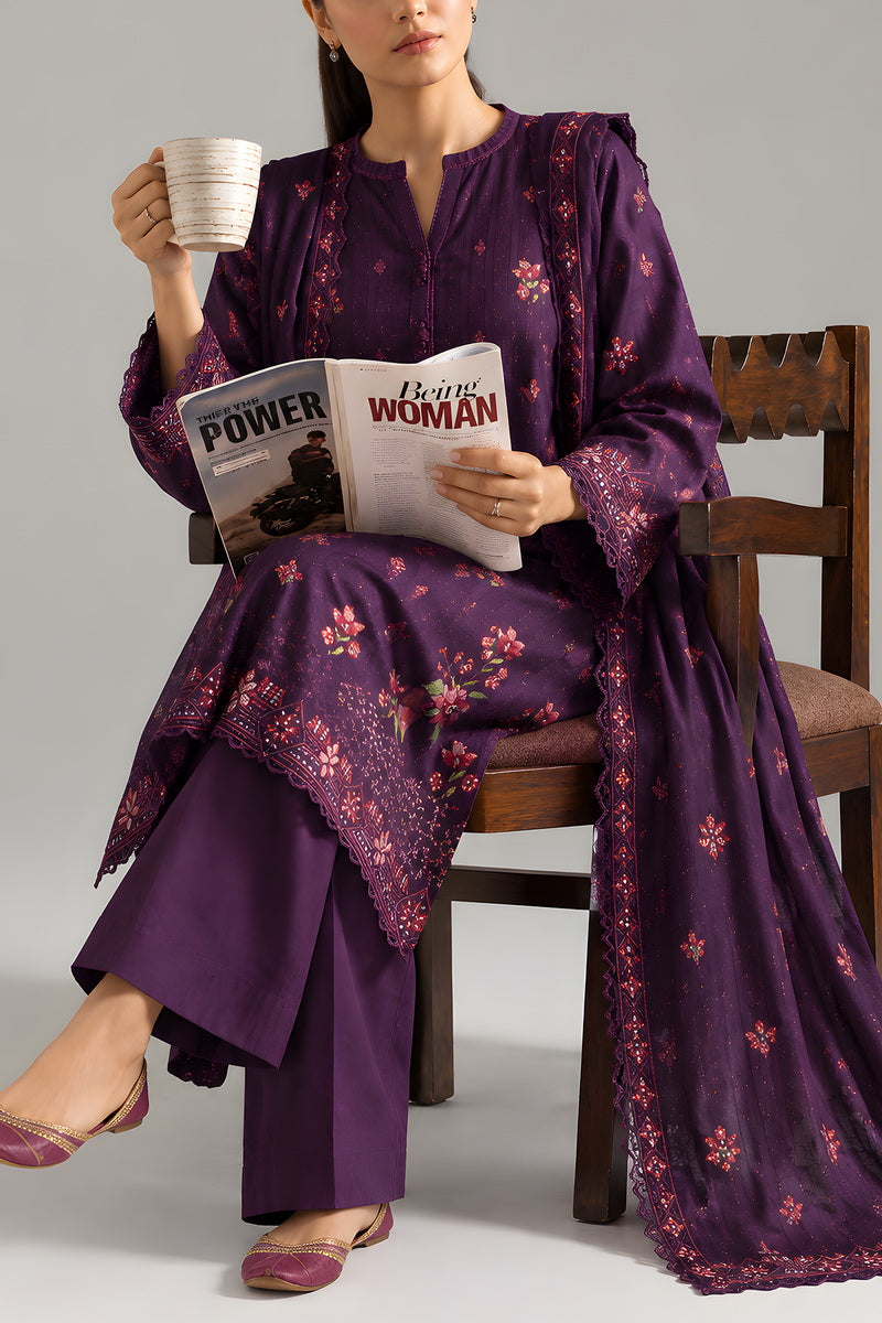 Jumana Embroidered Winter D-815