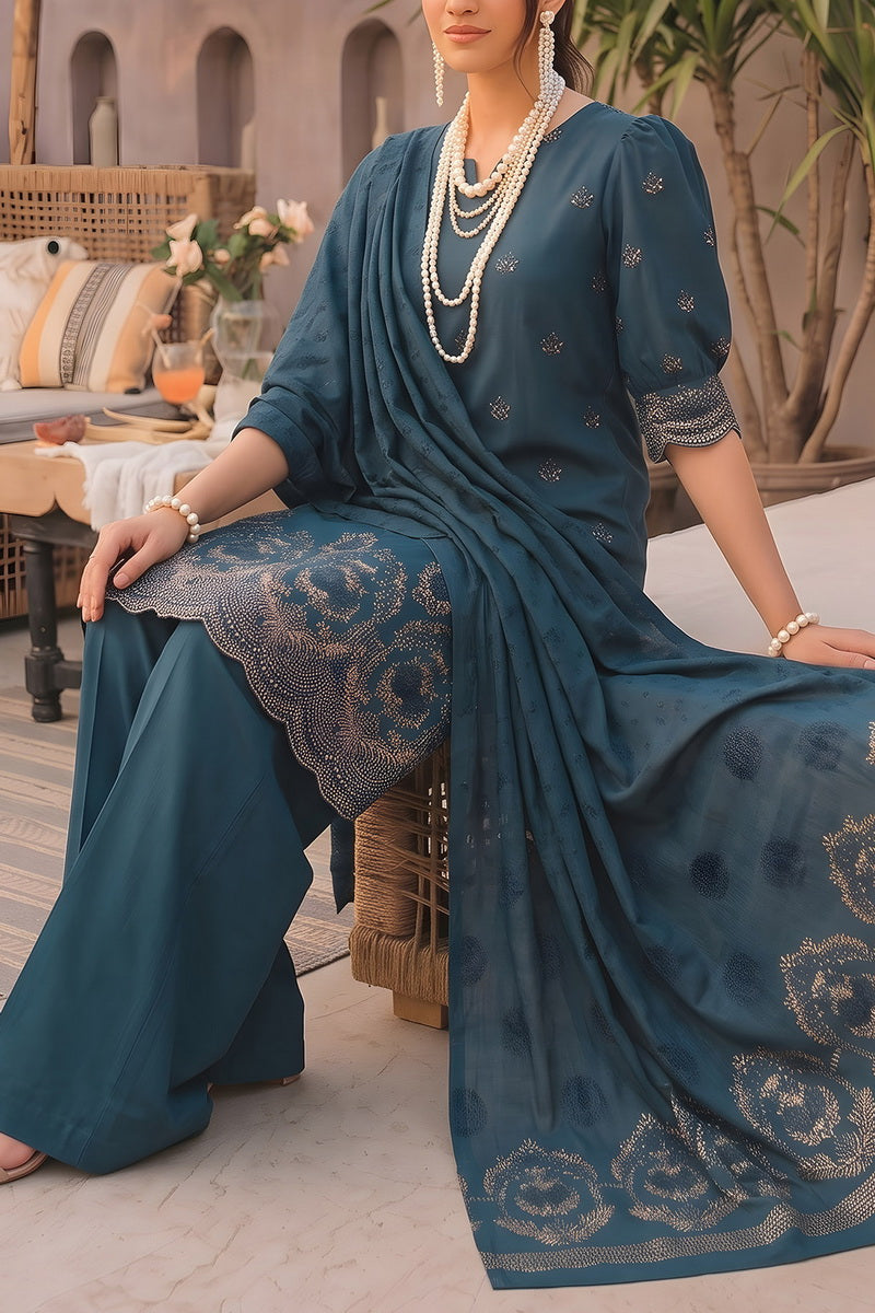 Areena Embroidered Winter D-827