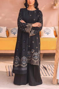 Areena Embroidered Winter D-829