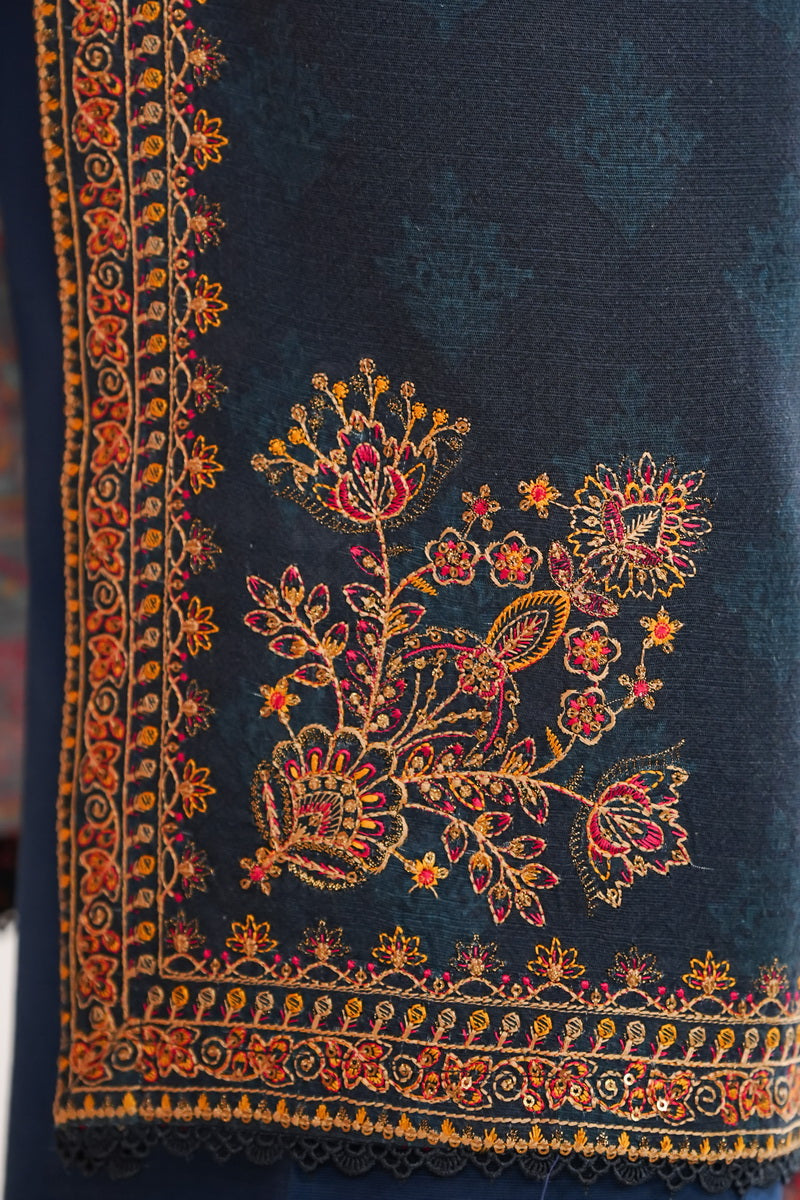 Shahkar Emb Khaddar D-011