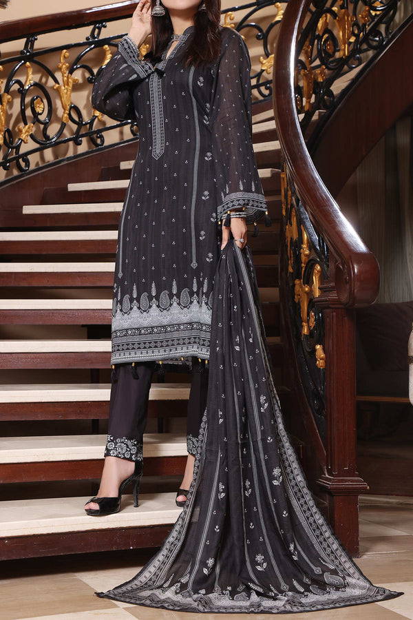 Misri Black Series D-05 filled with unique prints for the going trend.