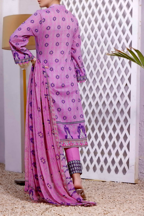 VS Shahkar Style with alluring outfit ,luxury with comfort. 